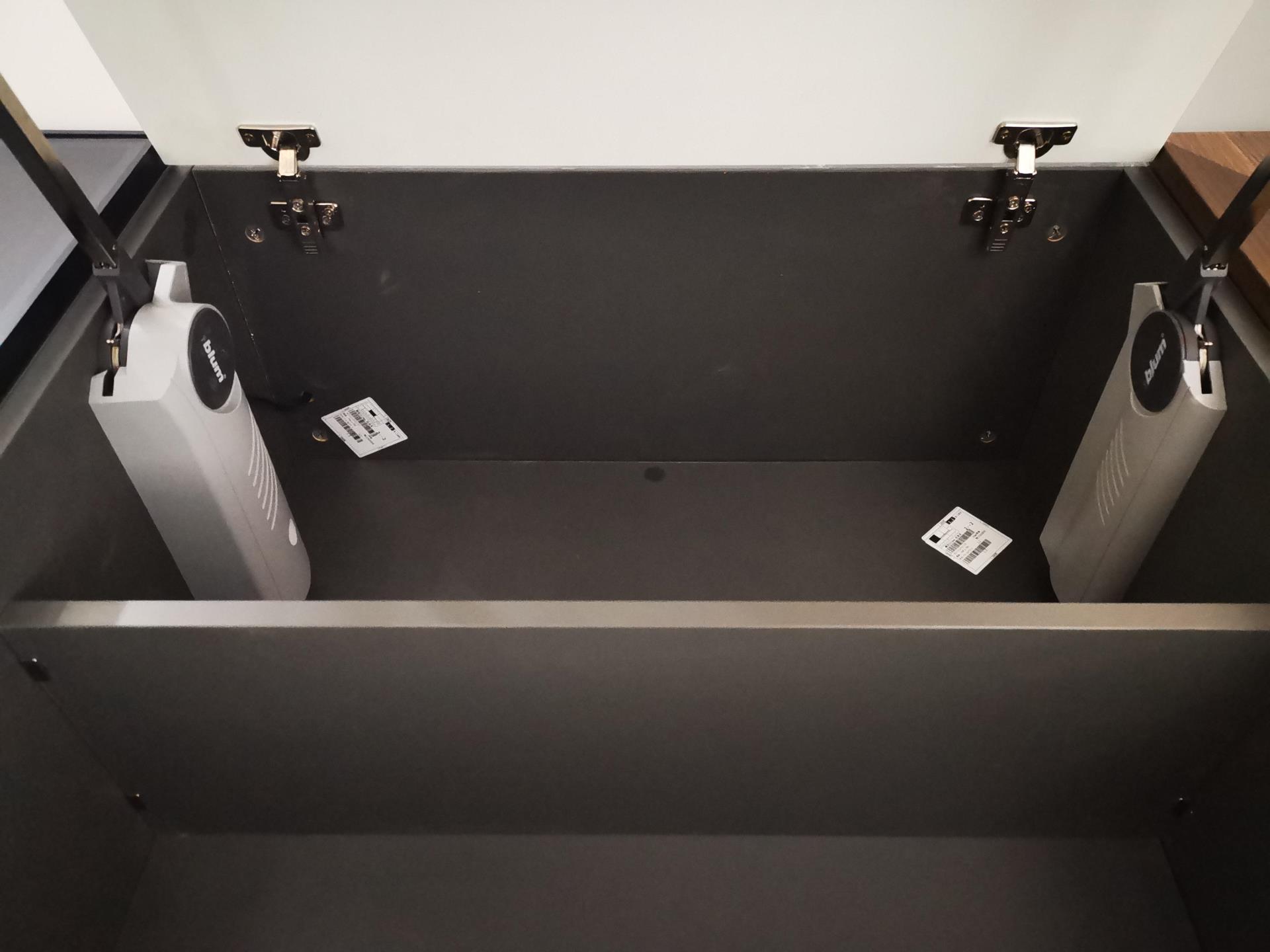 05.jpg